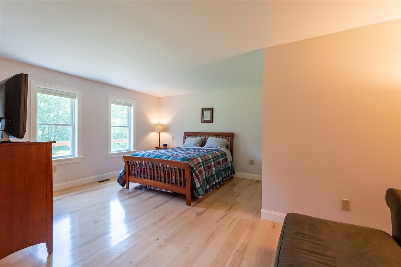 32 Colburn Road Chester, VT 05143 - Photo 10 of 27