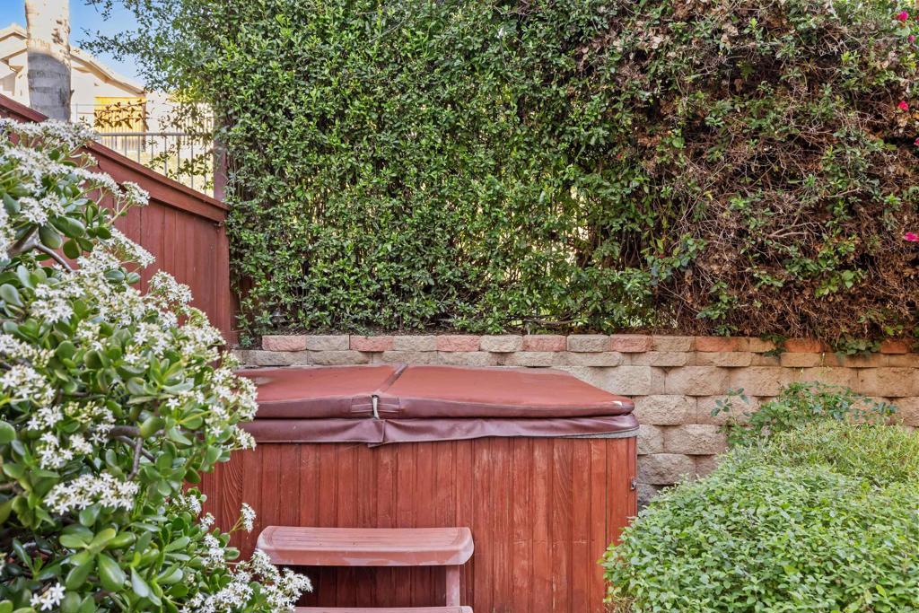 424 Dakota Way Oceanside, CA 92056 - Photo 26 of 31 a view of a yard with an outdoor space