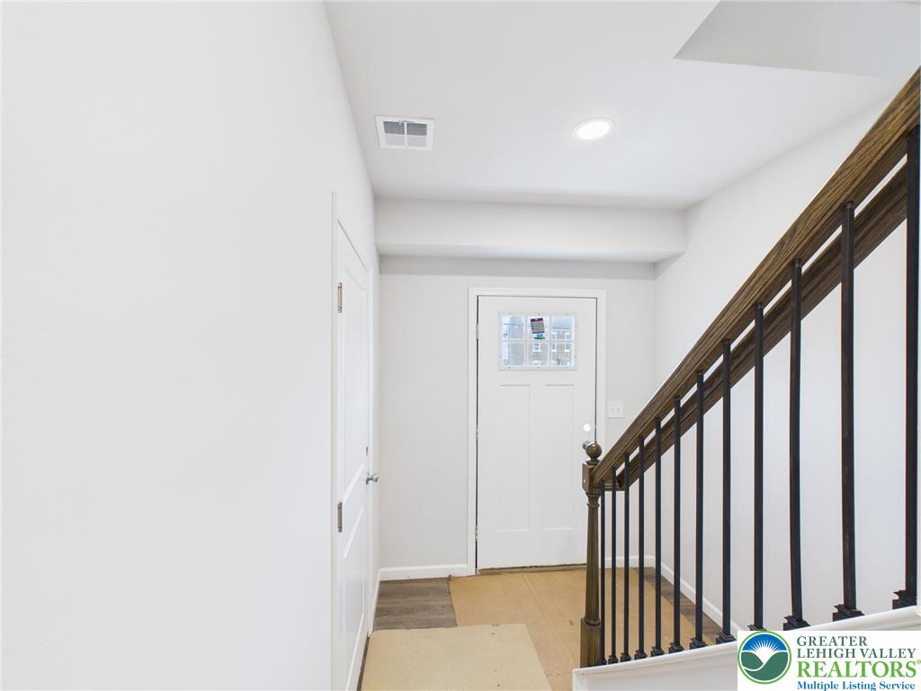 118 North 2nd Street Emmaus, PA 18049 - Photo 4 of 17
