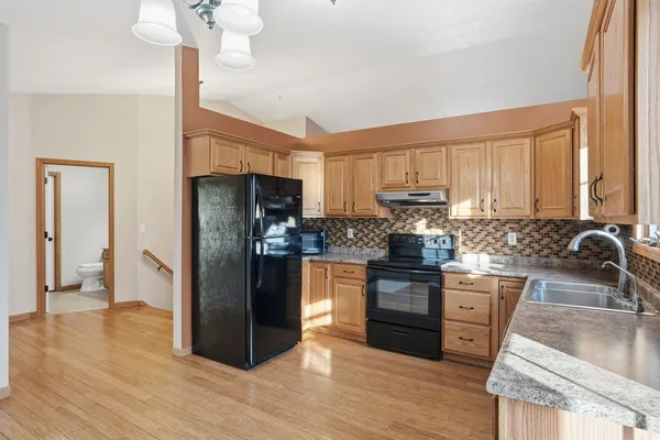$285,000 | 1509 3 12th Avenue, Orion, IL 61273