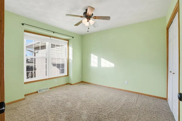 $285,000 | 1509 3 12th Avenue, Orion, IL 61273