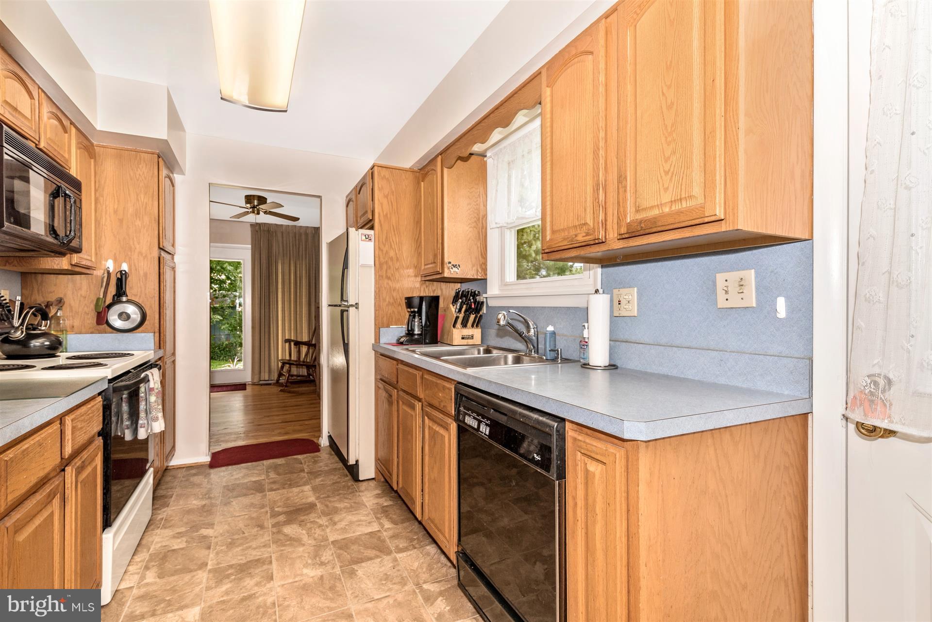 3908 Susanna Road Randallstown, MD 21133 - Photo 9 of 30 Kitchen