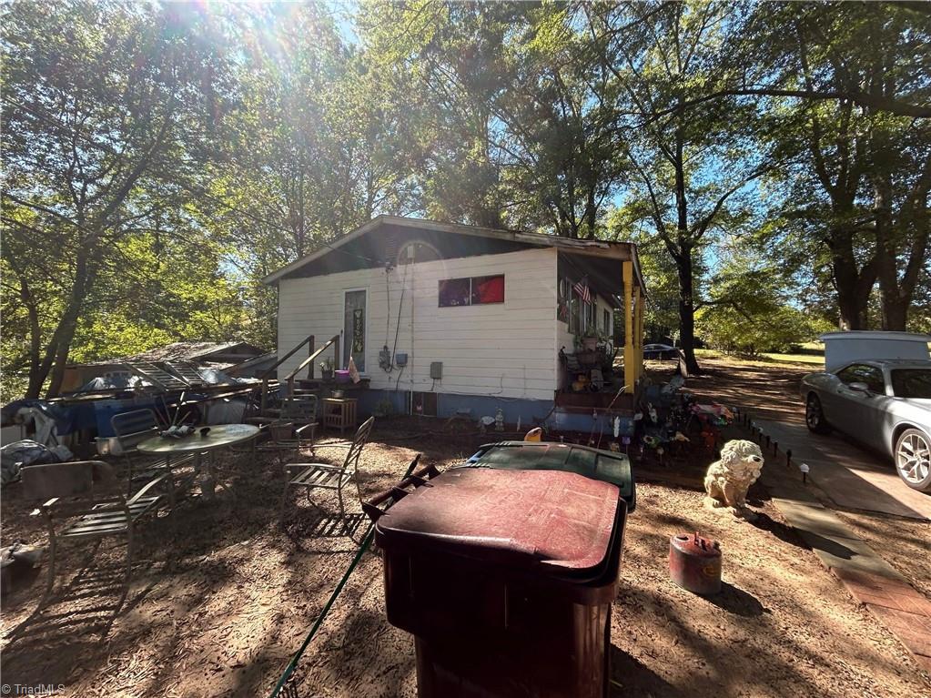420 Manuel Road Mayodan, NC 27027 - Photo 2 of 16 Gallery Image 2