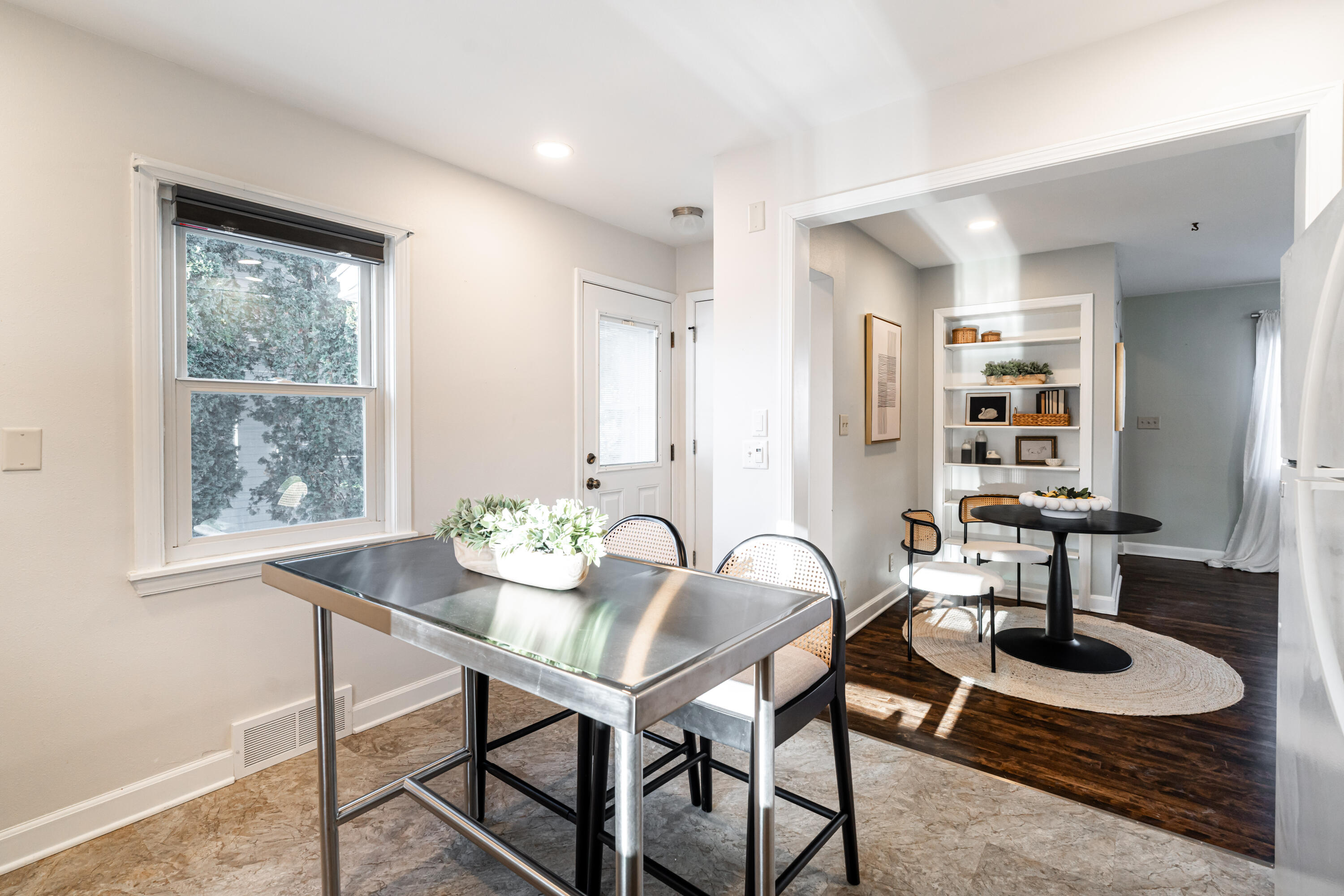 7506 North Crossway Road Fox Point, WI 53217 - Photo 14 of 37 Kitchen