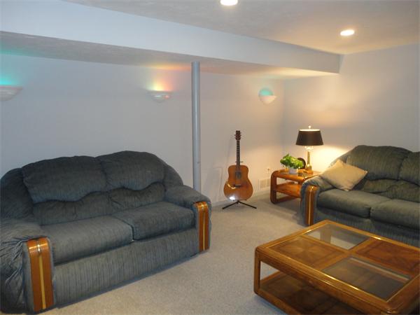 57 Mary Chilton Road Needham, MA 02492 - Photo 12 of 24