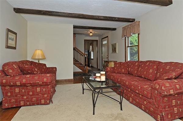 57 Mary Chilton Road Needham, MA 02492 - Photo 5 of 24