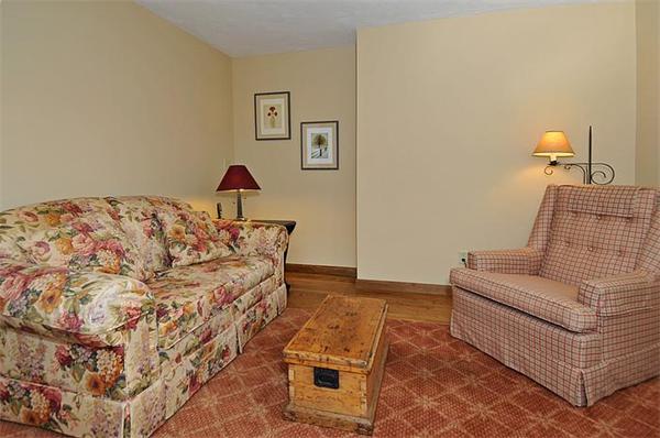 57 Mary Chilton Road Needham, MA 02492 - Photo 10 of 24