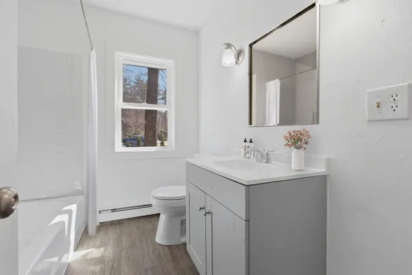 $459,900 | 39 Pipeline Road, Windham, ME 04062