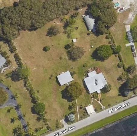 $830,000 | 5525 Southeast Ault Avenue, Stuart, FL 34997