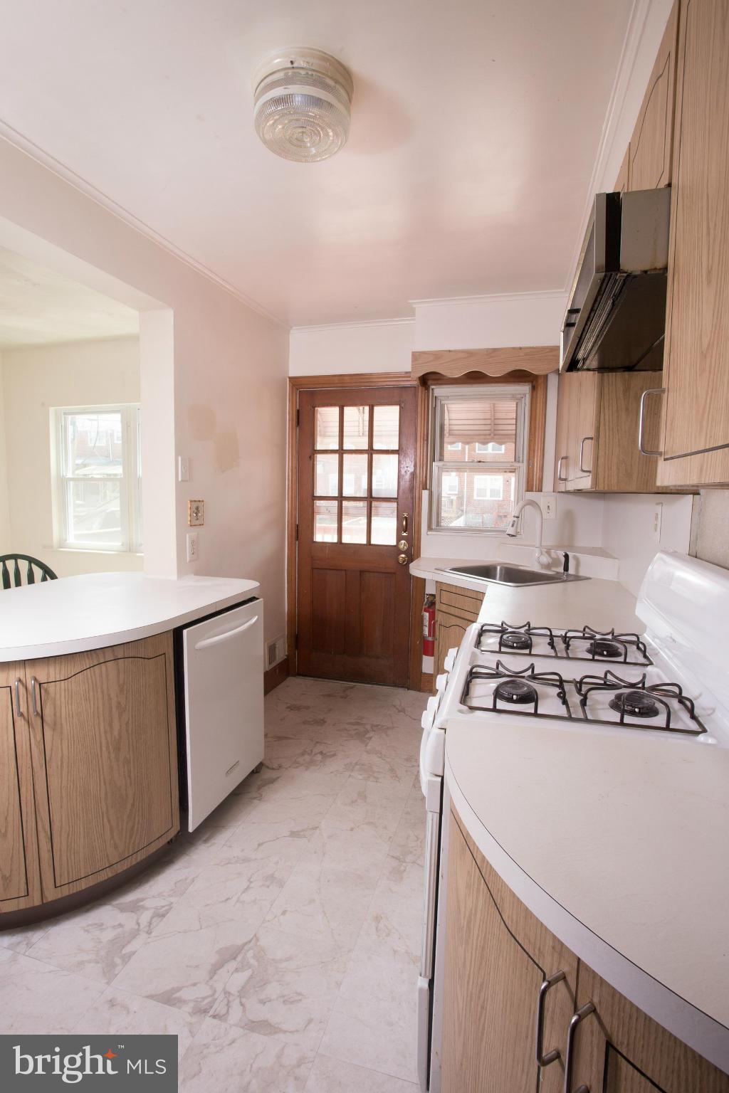 2228 Vailthorn Road Middle River, MD 21220 - Photo 8 of 18 Kitchen