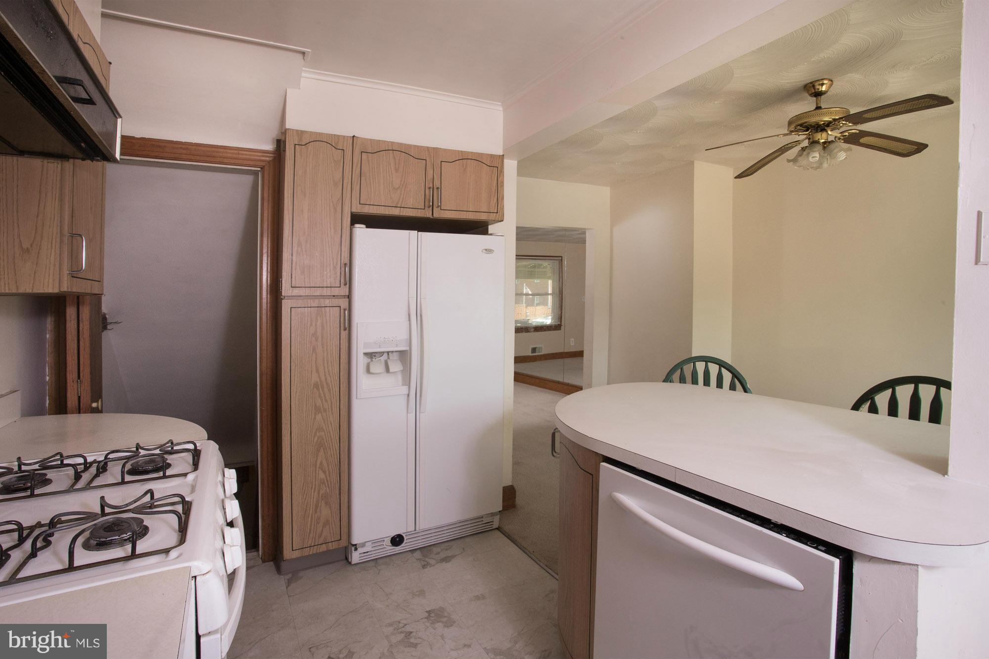 2228 Vailthorn Road Middle River, MD 21220 - Photo 10 of 18 Kitchen
