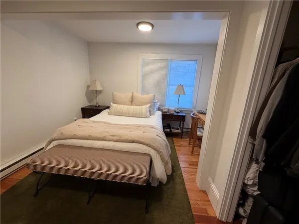 $3,200 | 16 Apthorp Avenue, Newport, RI 02840