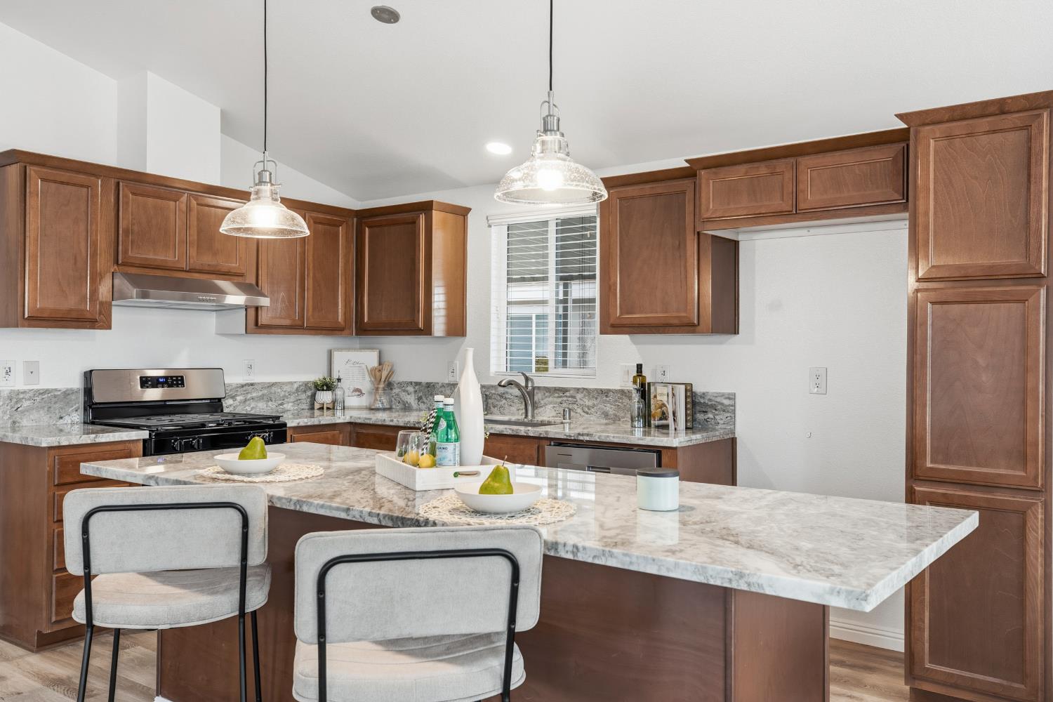 2621 Prescott Road, Unit 246 Modesto, CA 95350 - Photo 12 of 21