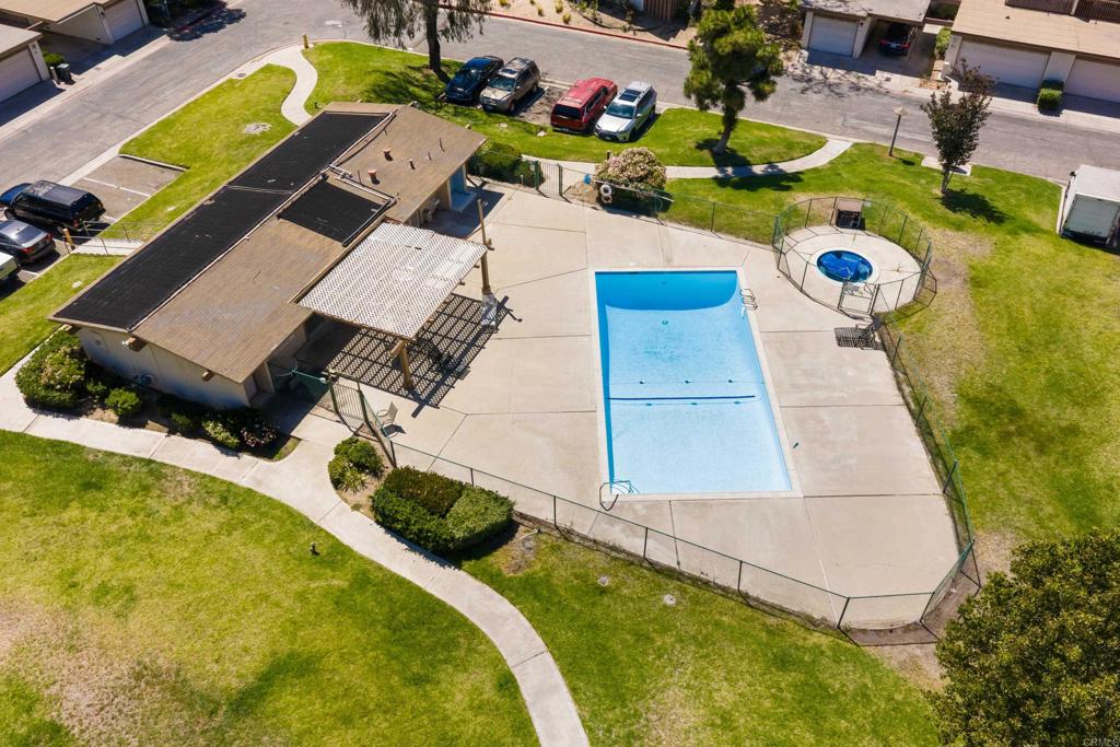 575 Otay Lakes Road, Unit 48 Chula Vista, CA 91913 - Photo 46 of 50 Community Pool