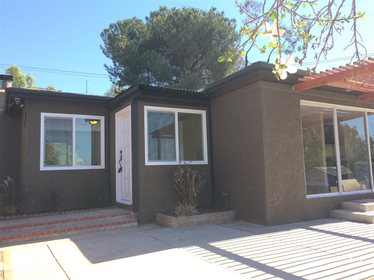 1820 Helix Street Spring Valley, CA 91977 - Photo 1 of 12 Gallery Image 1