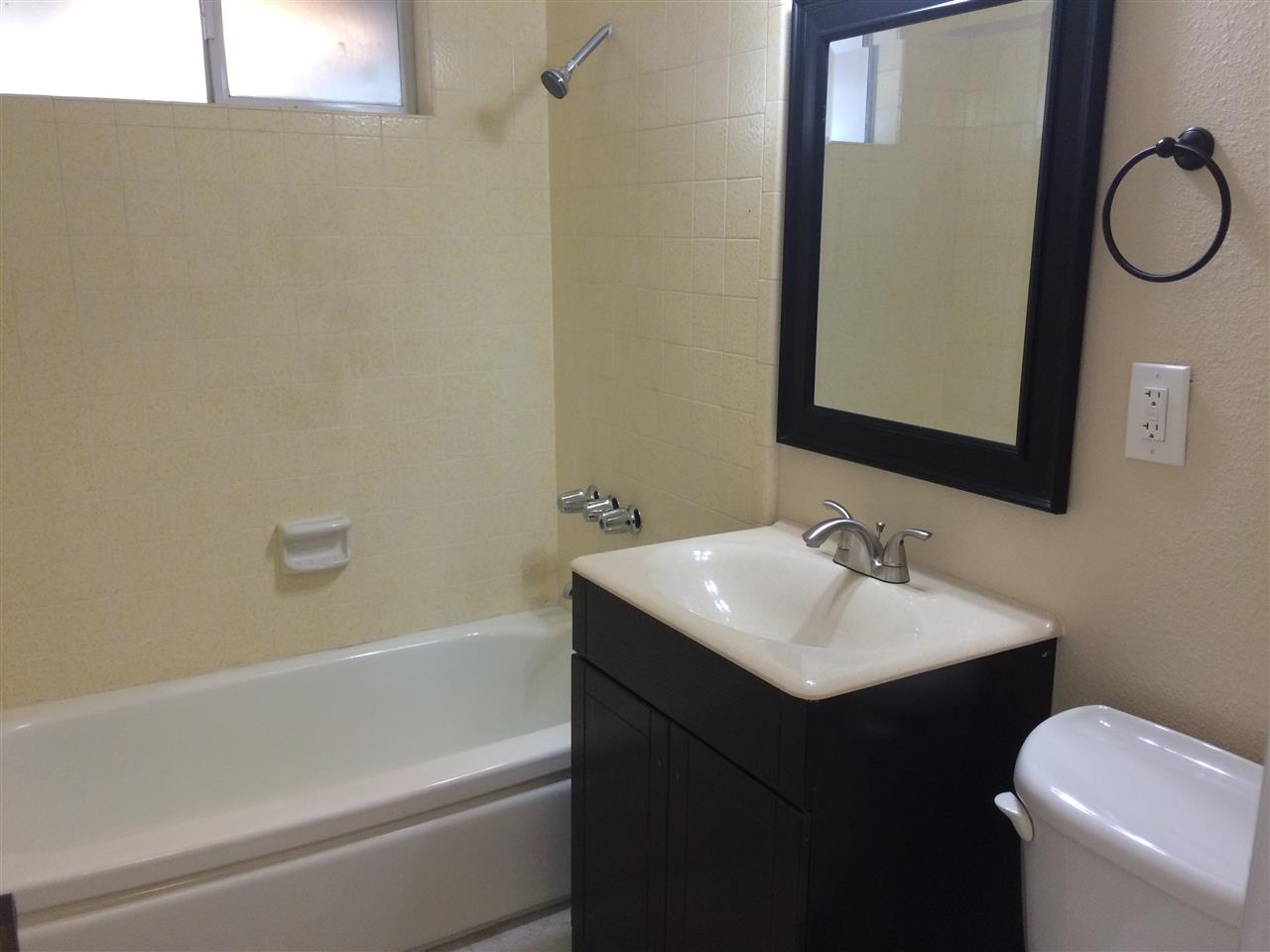 1820 Helix Street Spring Valley, CA 91977 - Photo 6 of 12 Gallery Image 6