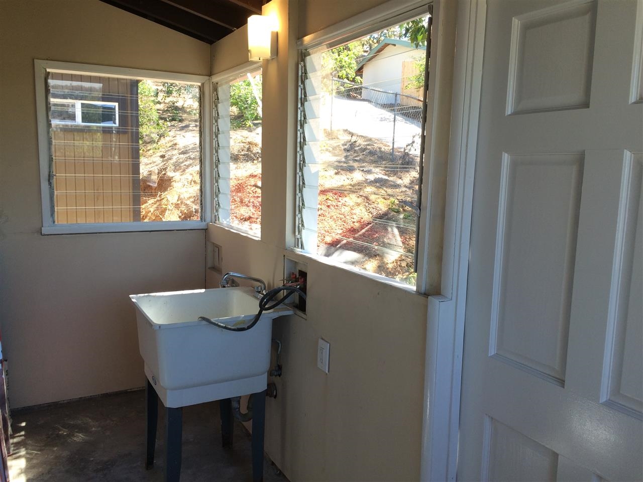 1820 Helix Street Spring Valley, CA 91977 - Photo 10 of 12 Gallery Image 10