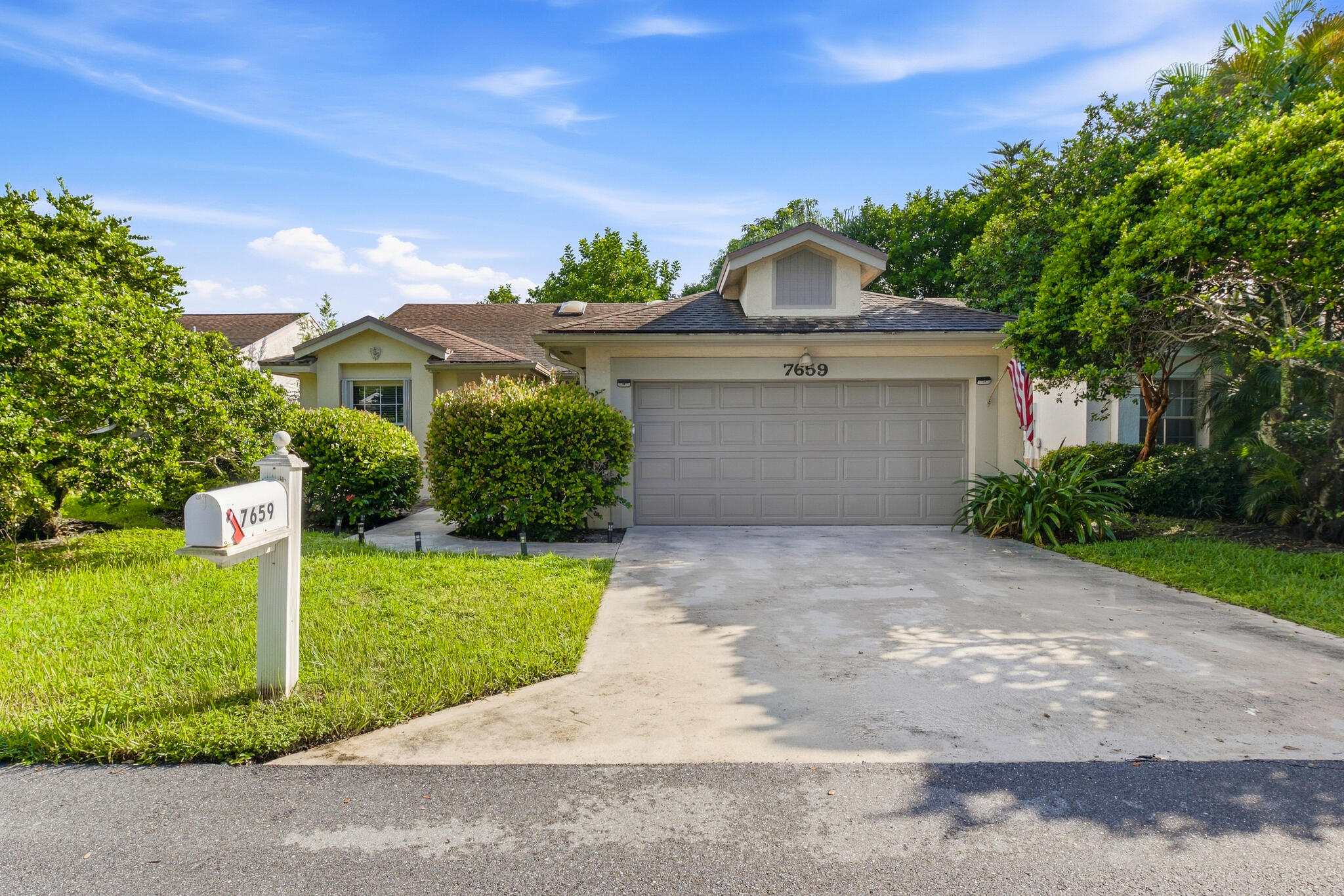 7659 Kings Ride Boynton Beach, FL 33436 - Photo 1 of 42 2001 (4)