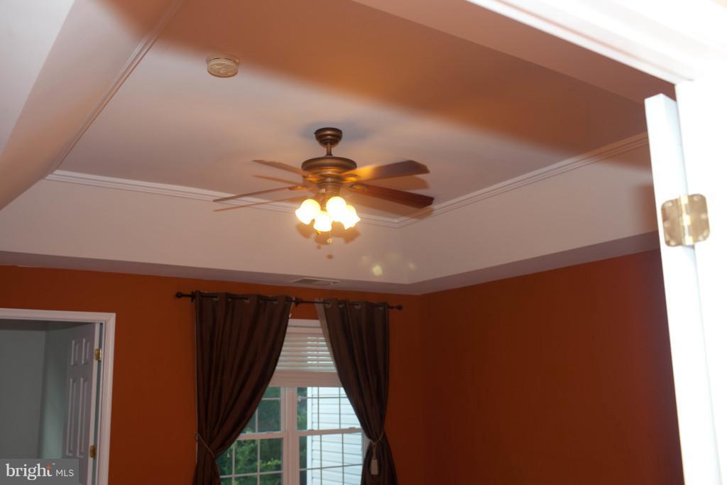 9263 Laurel Ridge Crossing Road Lorton, VA 22079 - Photo 15 of 27 Interior (General)