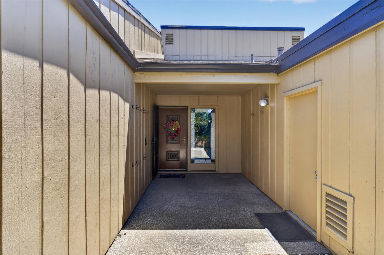 1338 Hunn Road, Unit 26 Yuba City, CA 95993 - Photo 4 of 58 Gated, Private Courtyard Entrance, Side Door is to Garage