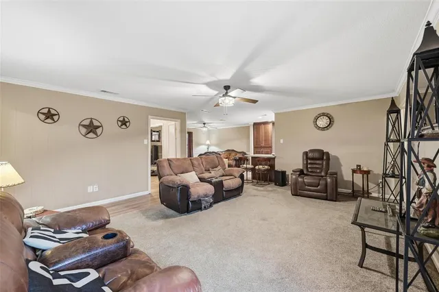 $280,000 | 102 North Valley Street, Red Oak, TX 75154