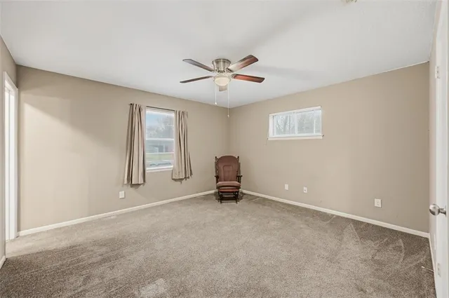 $280,000 | 102 North Valley Street, Red Oak, TX 75154