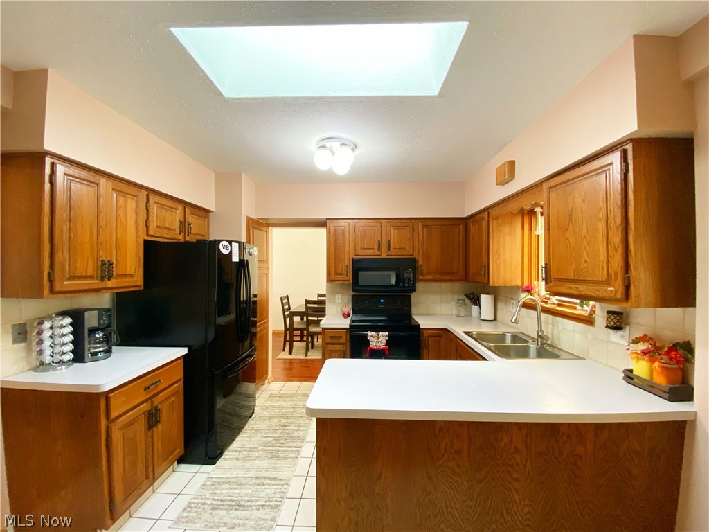 6206 Rousseau Drive Parma, OH 44129 - Photo 9 of 29