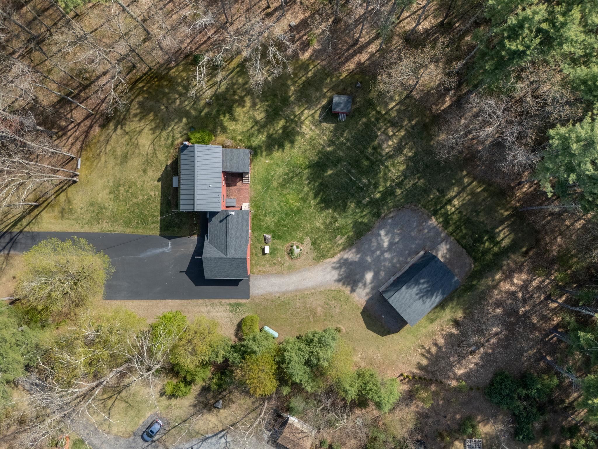 260 South Merrimack Road Hollis, NH 03049 - Photo 11 of 43