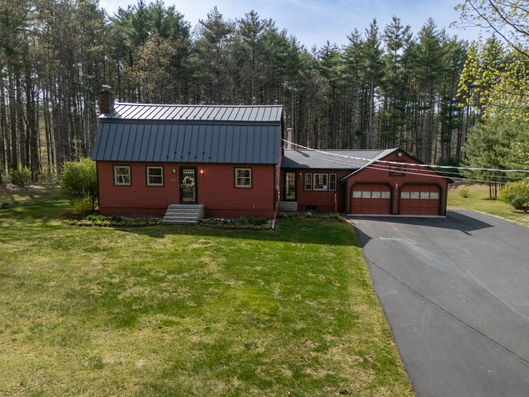260 South Merrimack Road Hollis, NH 03049 - Photo 2 of 43