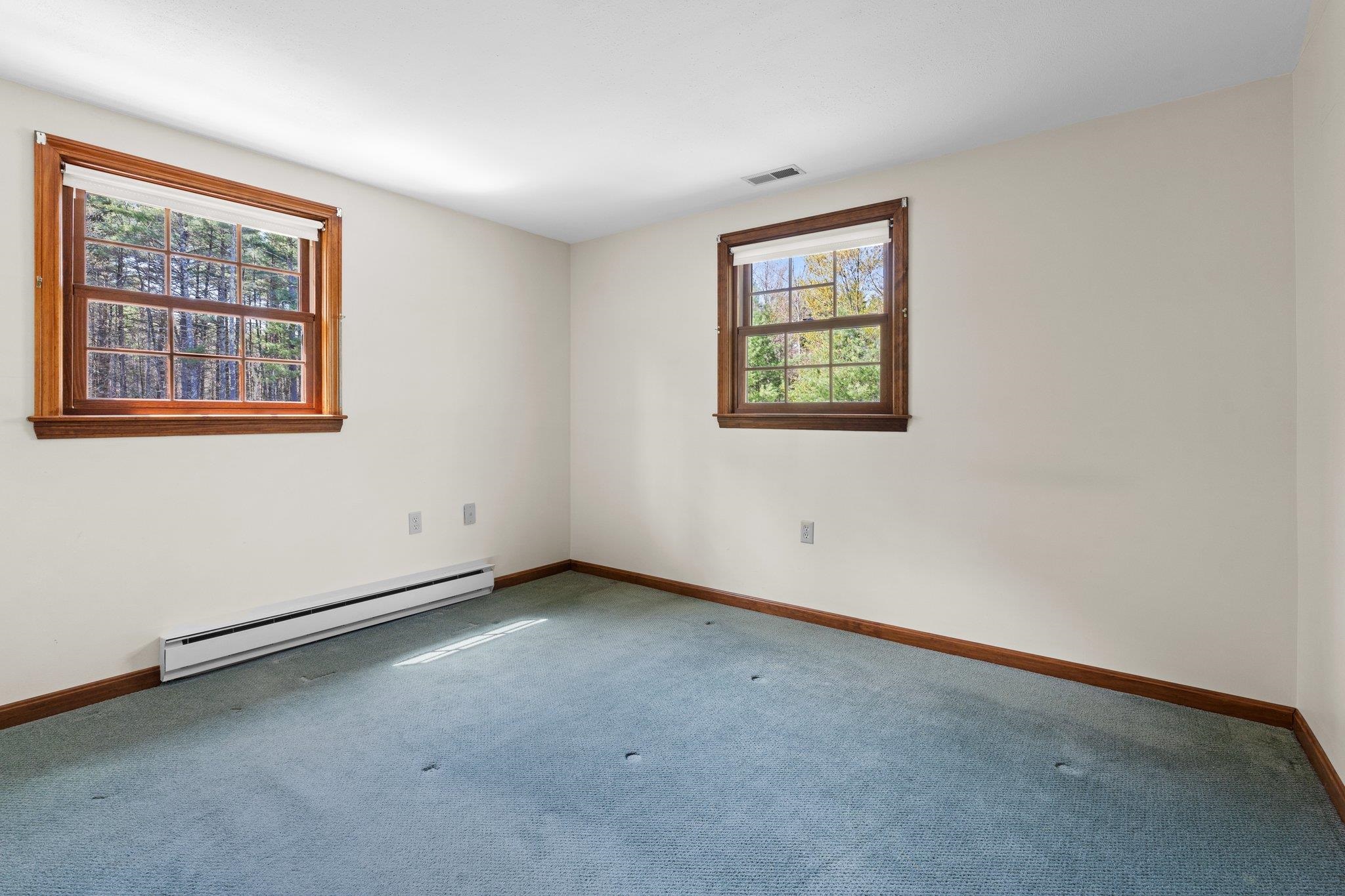 260 South Merrimack Road Hollis, NH 03049 - Photo 33 of 43