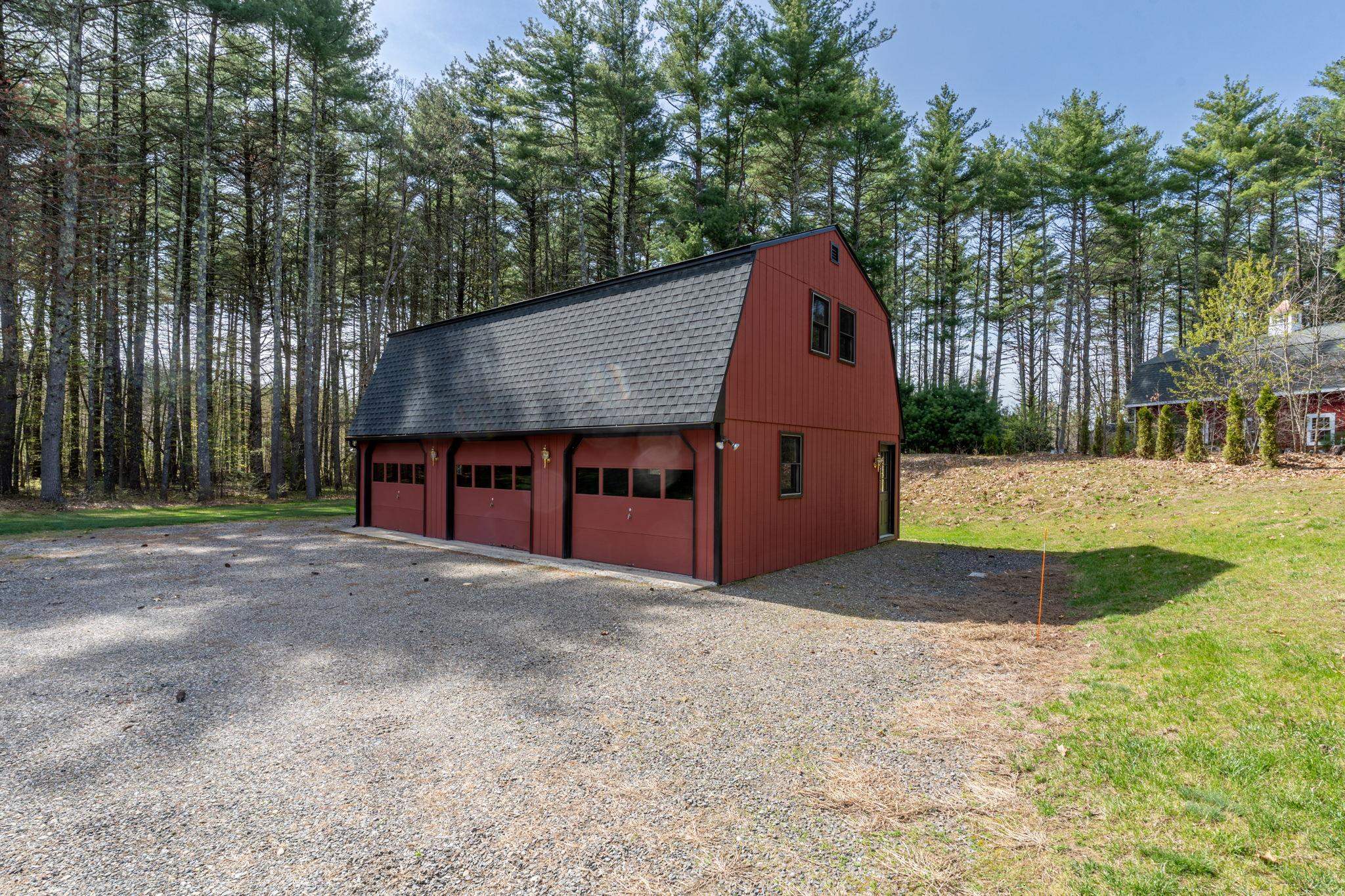 260 South Merrimack Road Hollis, NH 03049 - Photo 38 of 43
