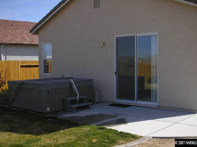 9553 Steep Climb Court Reno, NV 89521 - Photo 5 of 9 a living room with furniture