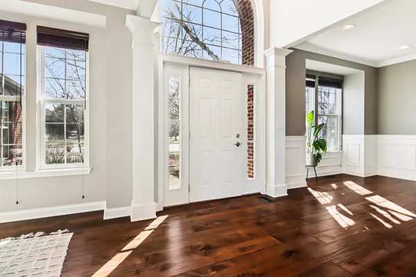 $890,000 | 2706 Hamman Way, Aurora, IL 60502