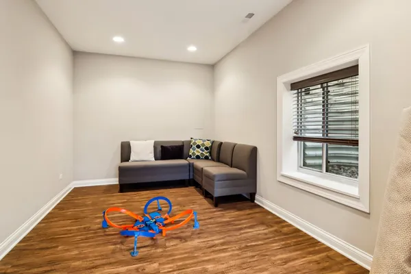 $890,000 | 2706 Hamman Way, Aurora, IL 60502