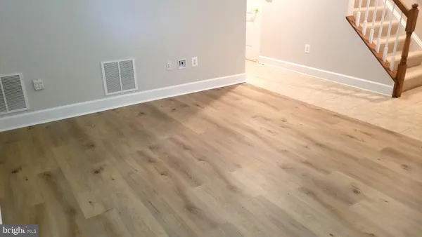 $3,050 | 523 Pelican Avenue, Gaithersburg, MD 20877