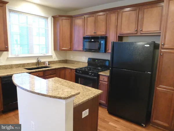 $3,050 | 523 Pelican Avenue, Gaithersburg, MD 20877
