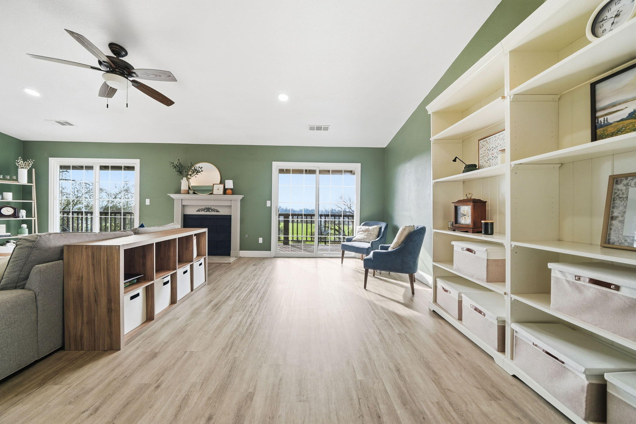 2000 Spur Court Redding, CA 96002 - Photo 8 of 21 9-web-or-mls-IMG-09