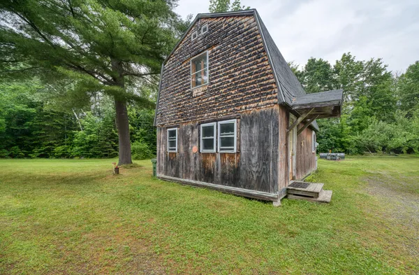 $450,000 | 100 Dill Road, Levant, ME 04456
