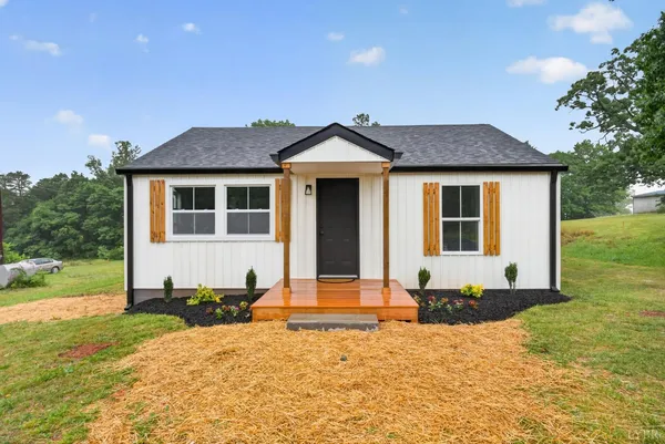 $179,900 | 3556 Brights Road, Gretna, VA 24557