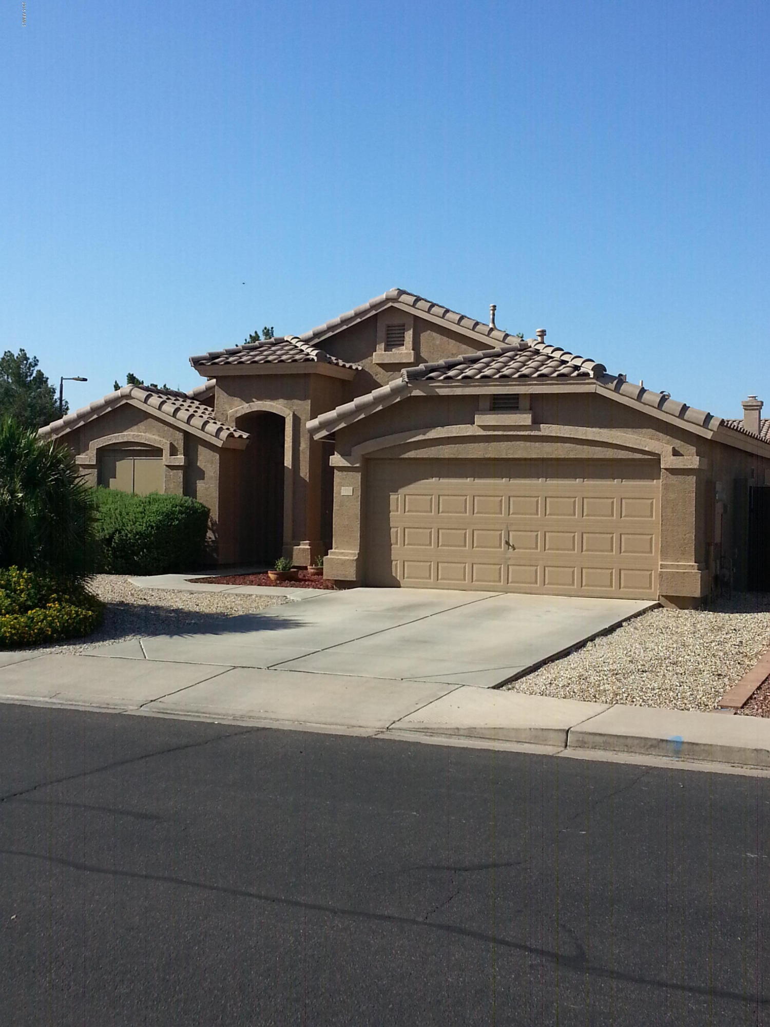 2192 East Stephens Road Gilbert, AZ 85296 - Photo 1 of 27 20150716_164528