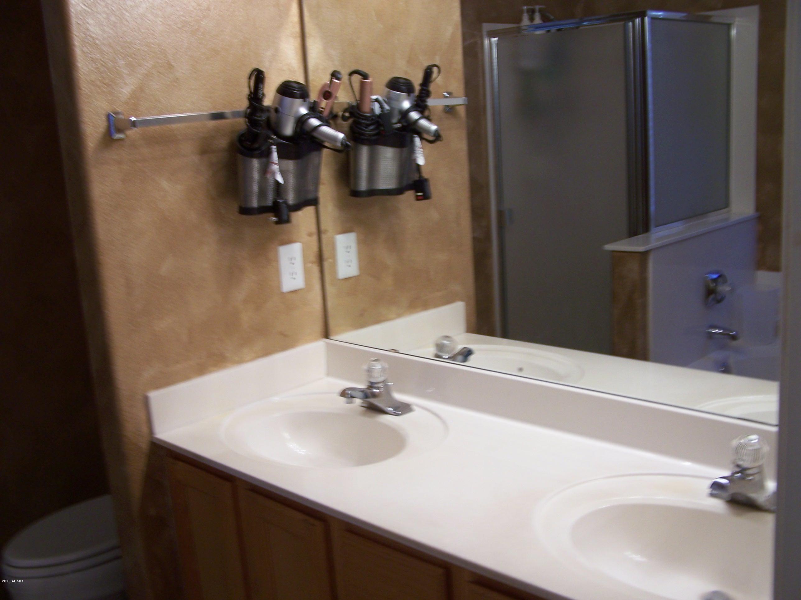 2192 East Stephens Road Gilbert, AZ 85296 - Photo 15 of 27 100_1688