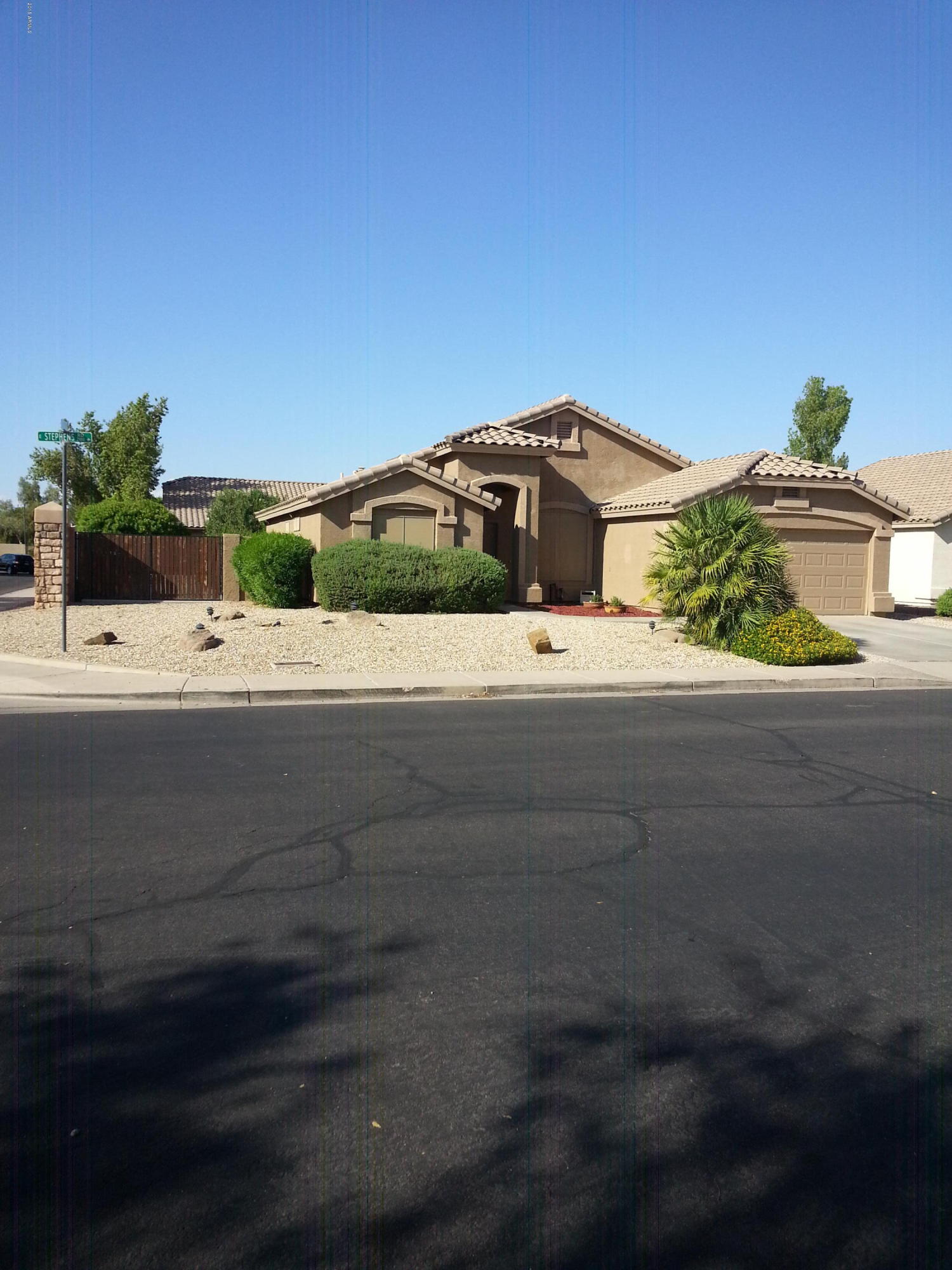 2192 East Stephens Road Gilbert, AZ 85296 - Photo 2 of 27 20150716_164244