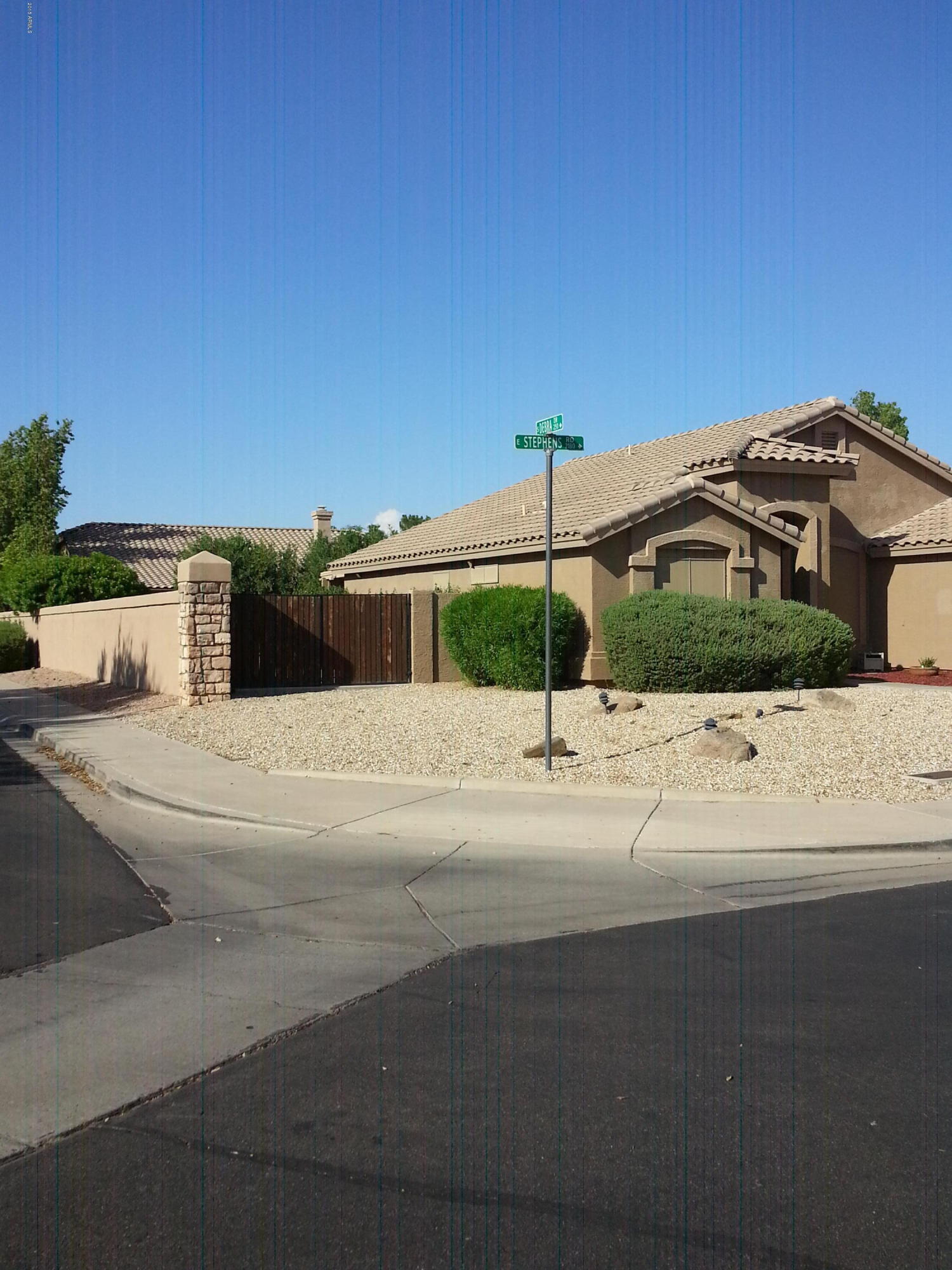 2192 East Stephens Road Gilbert, AZ 85296 - Photo 3 of 27 20150716_164303