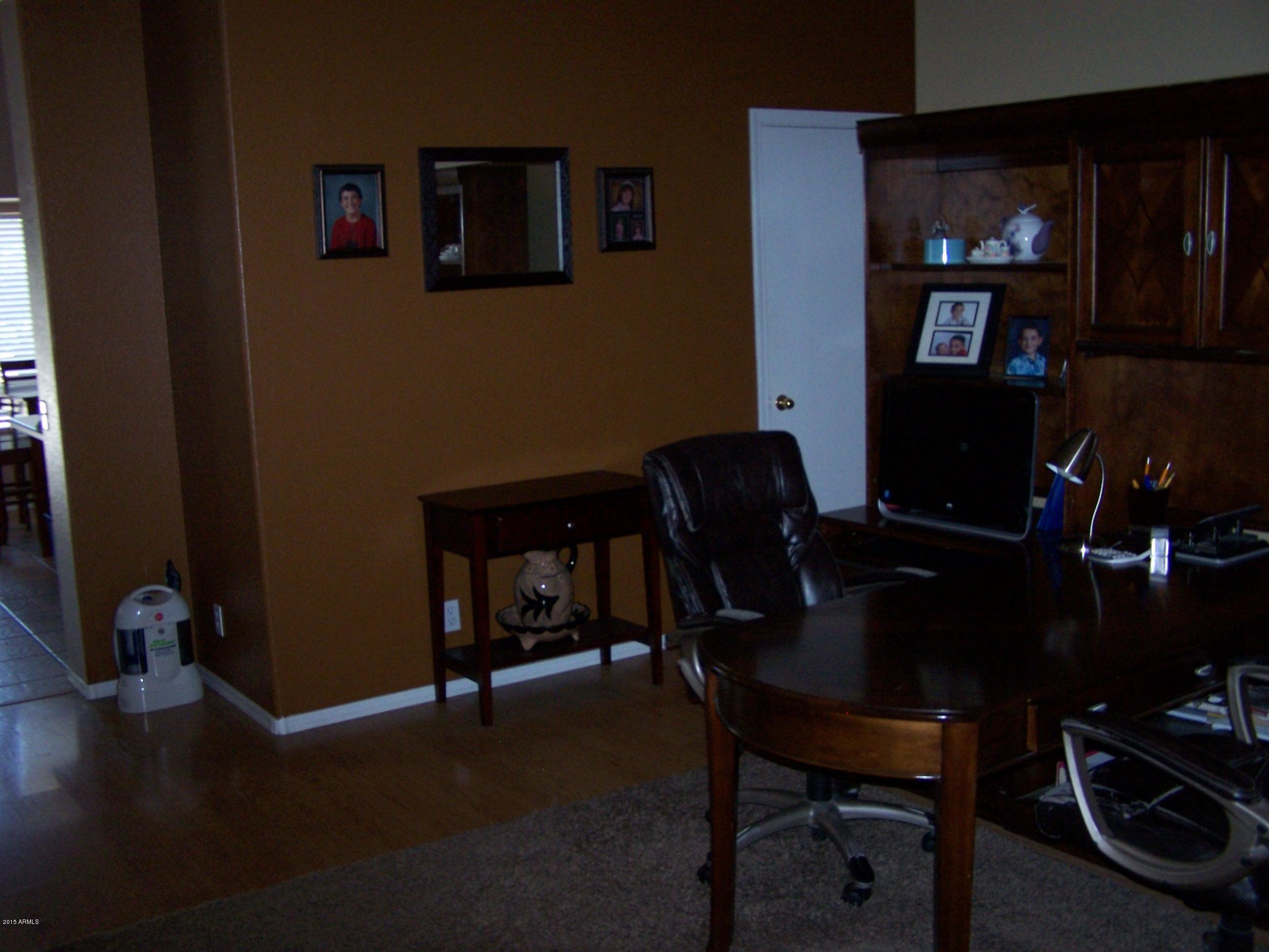 2192 East Stephens Road Gilbert, AZ 85296 - Photo 4 of 27 100_1682
