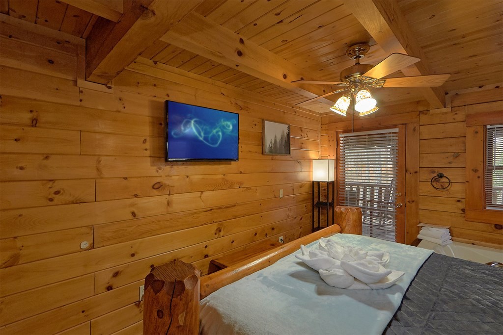 2421 Ridgehigh Pass Sevierville, TN 37876 - Photo 8 of 27