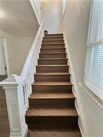 $110,000 | 2006 Agnes Avenue, Kansas City, MO 64127