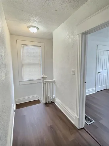 $110,000 | 2006 Agnes Avenue, Kansas City, MO 64127