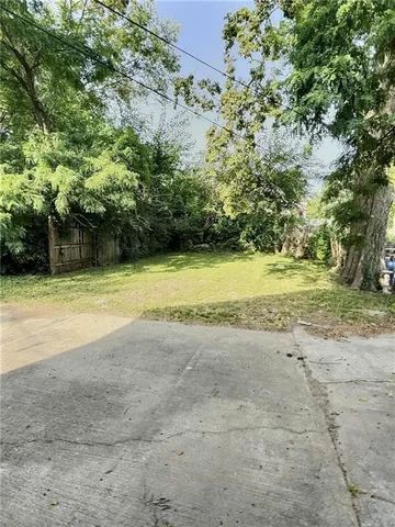 $110,000 | 2006 Agnes Avenue, Kansas City, MO 64127