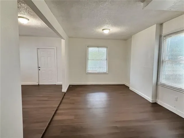 $110,000 | 2006 Agnes Avenue, Kansas City, MO 64127