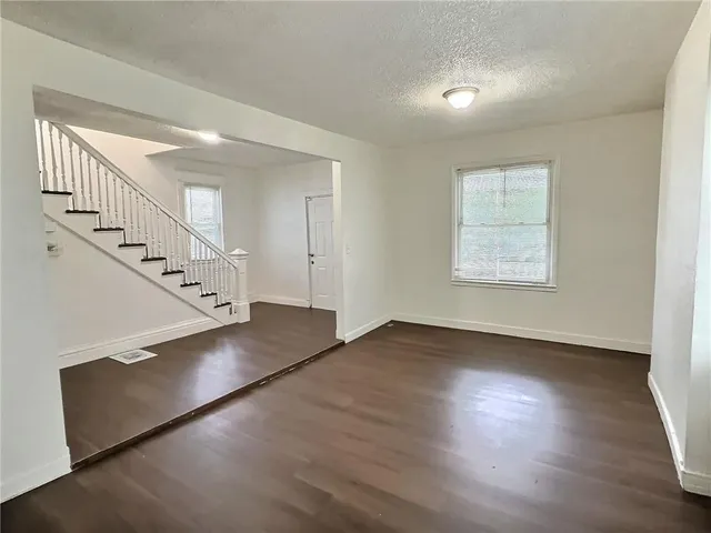 $110,000 | 2006 Agnes Avenue, Kansas City, MO 64127